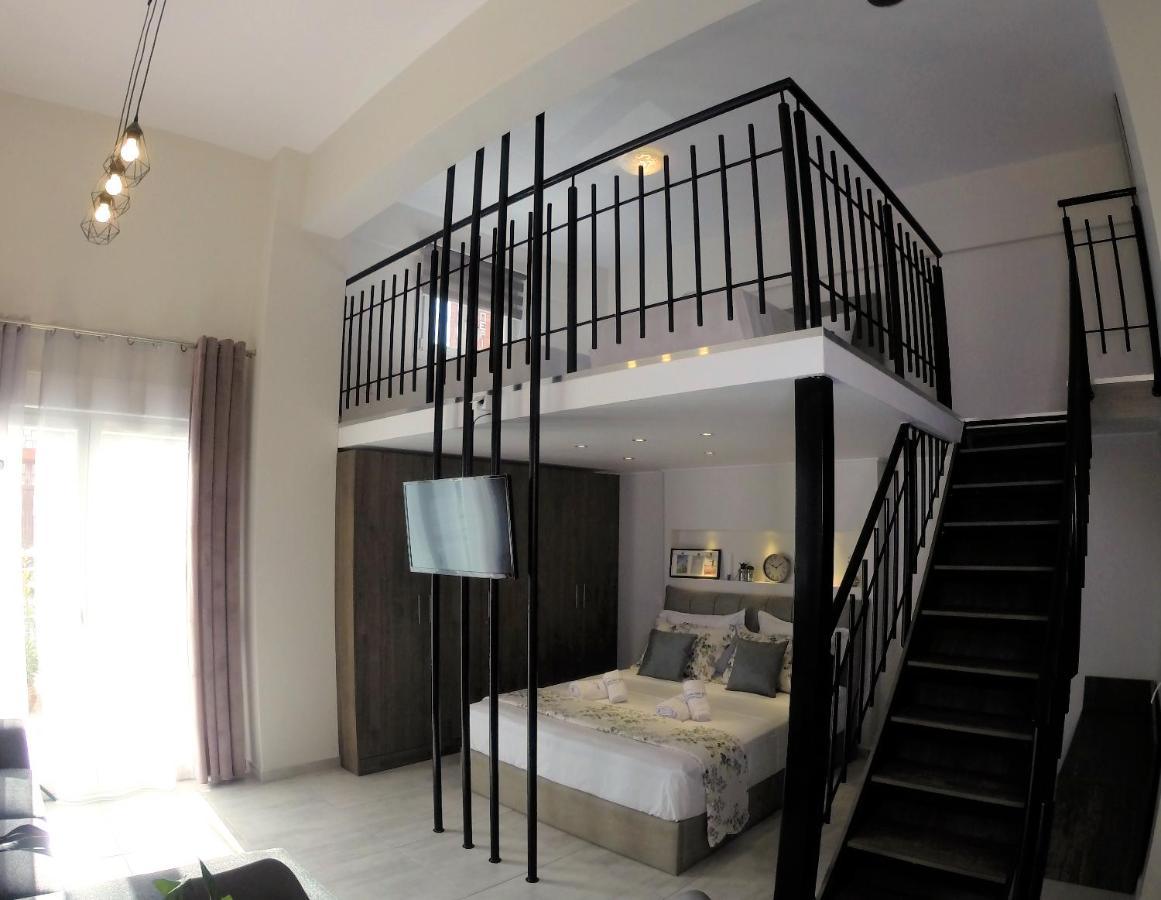 Welcome Apartment Peraía Екстериор снимка