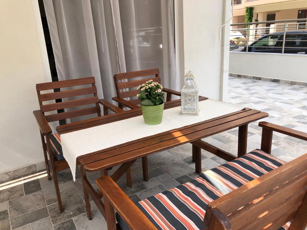 Welcome Apartment Peraía Екстериор снимка